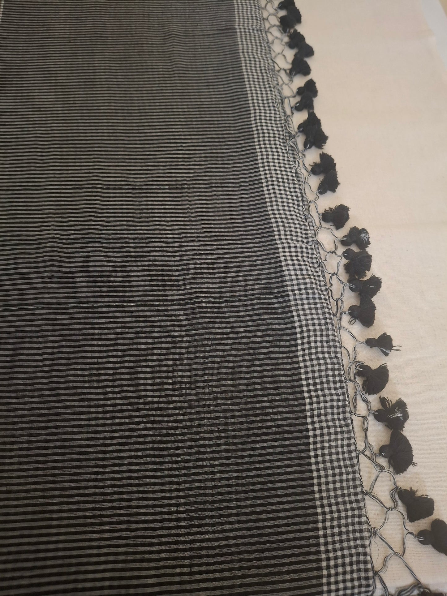Black white checks Mul Cotton 120