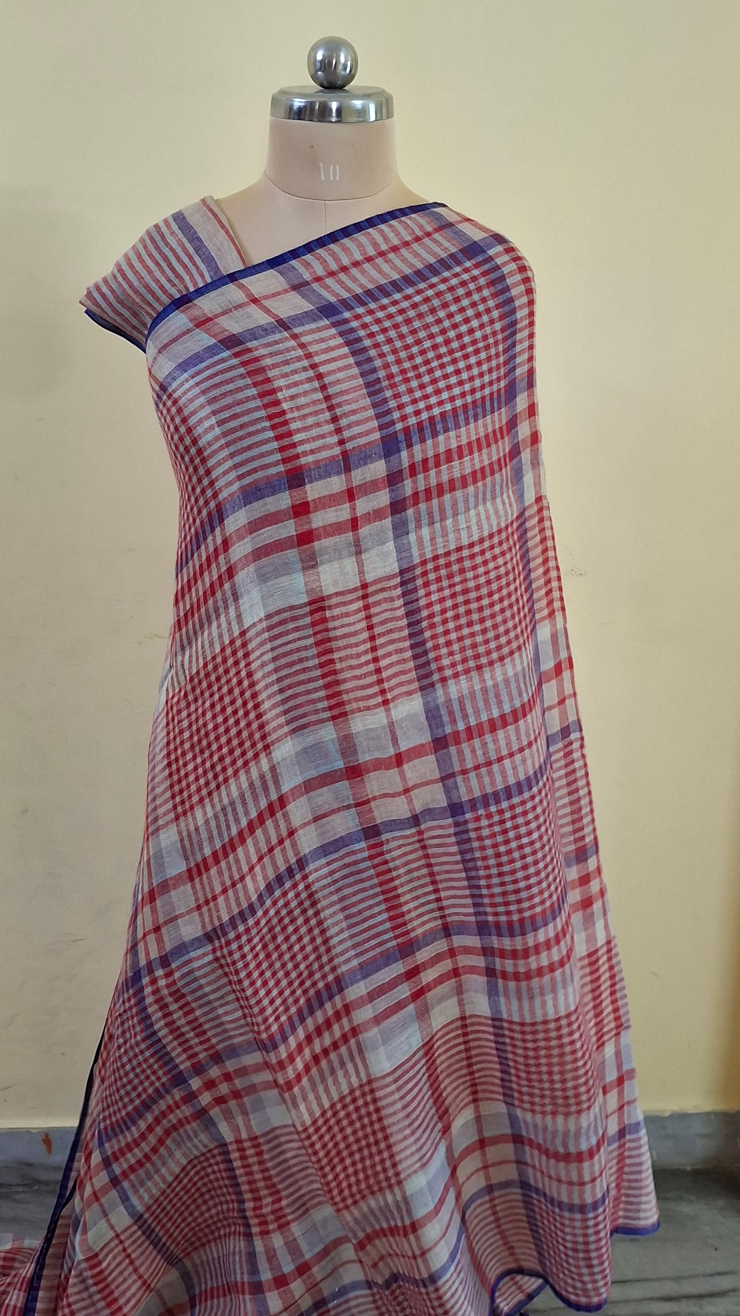 Red Multicolor Linen Checks Saree